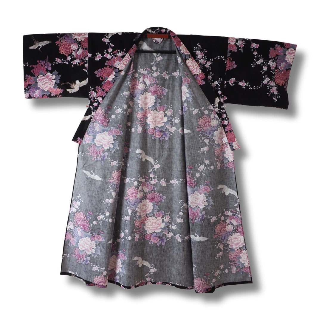 Plus Size Damen Yukata Pfingstrosen und Kranich