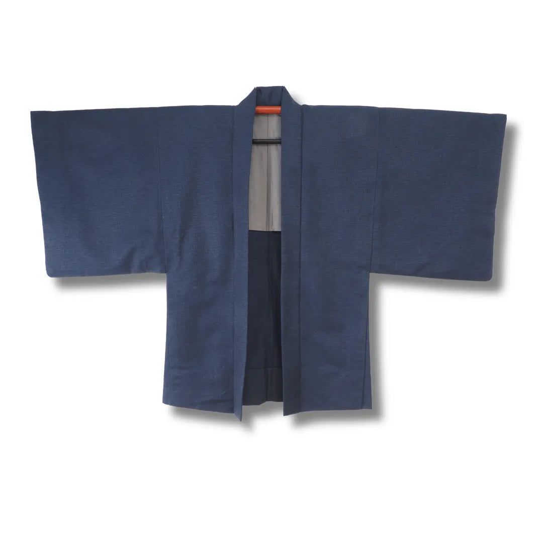 Dunkelblauer Vintage Herren-Haori, Frontansicht