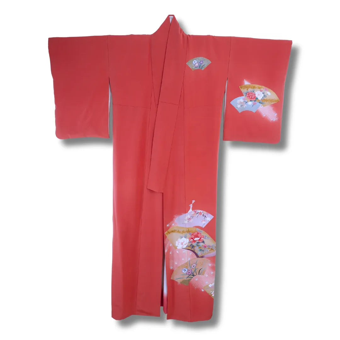 Dunkelrosa Vintage Homongi-Kimono aus Japan mit Fächer- und Blütenmotiv, Frontansicht