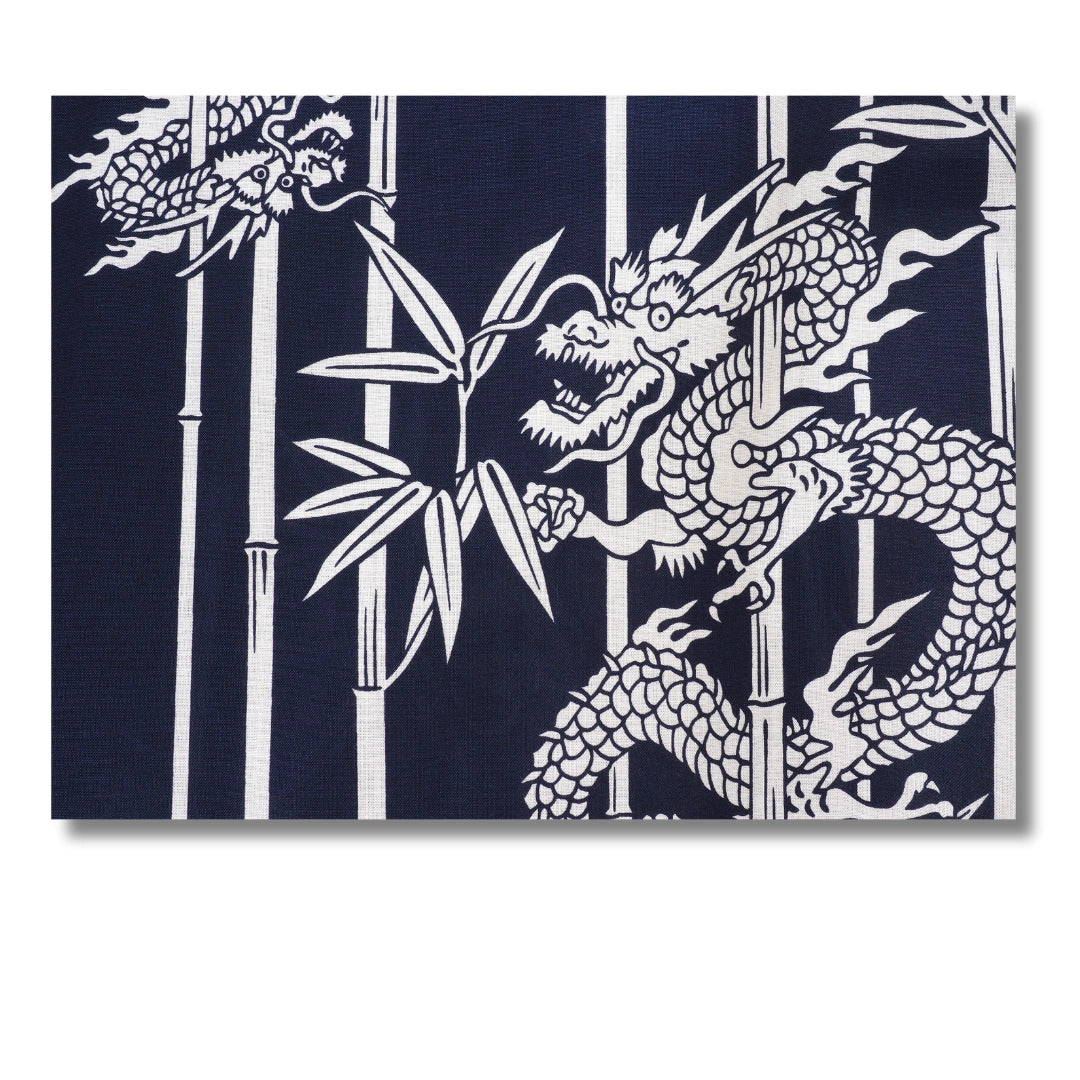 Kurzer Herren Yukata dunkelblau mit weißen Bambus & Drachen