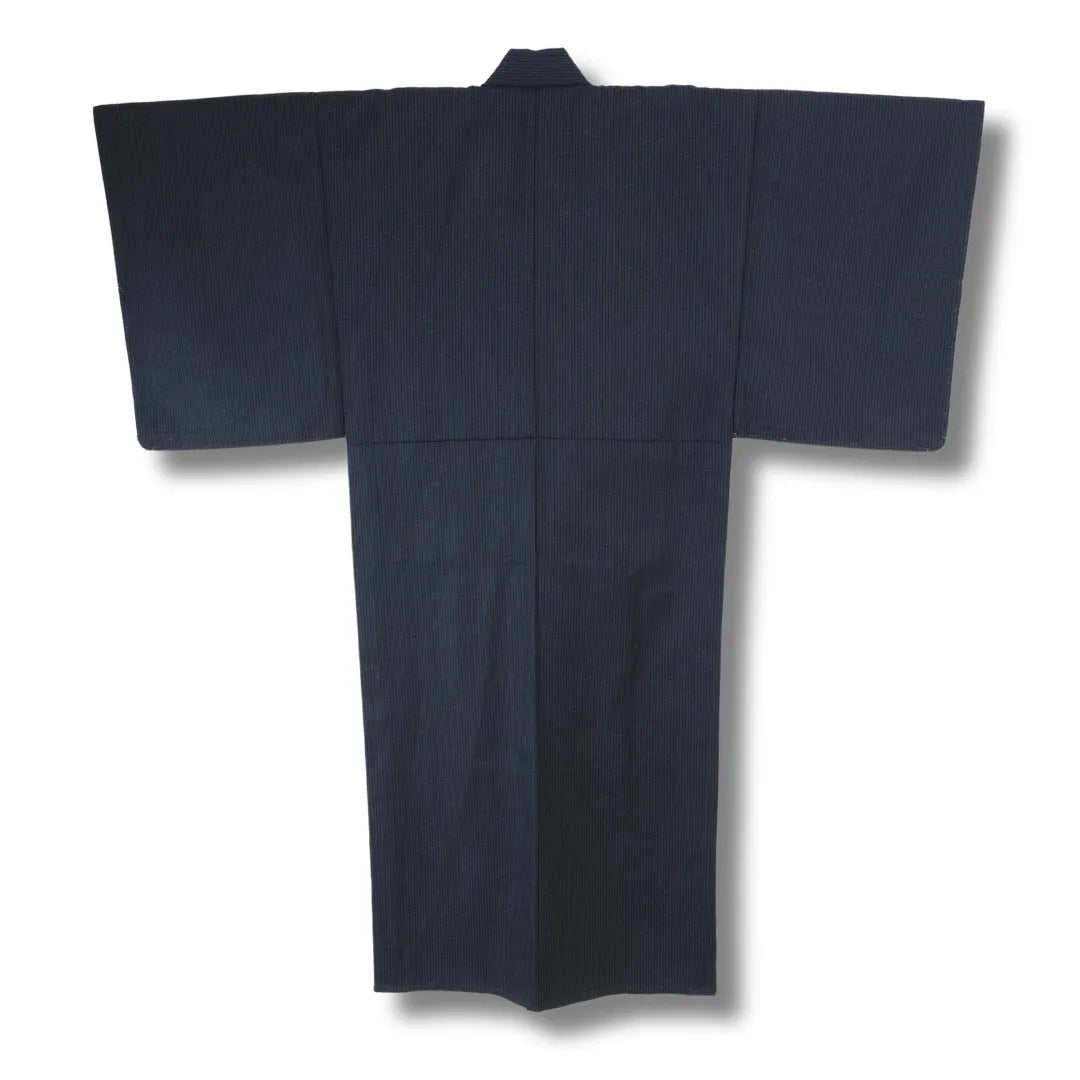 Rückansicht des nachtblauen, gestreiften Vintage Herren-Kimono