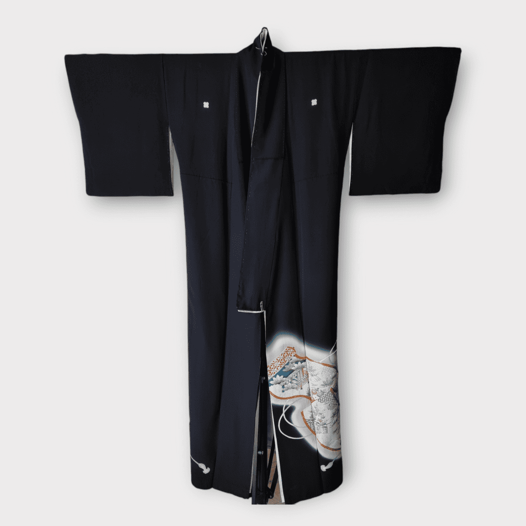Vintage Kuro-Tomesode Kimono Damen Schriftrolle