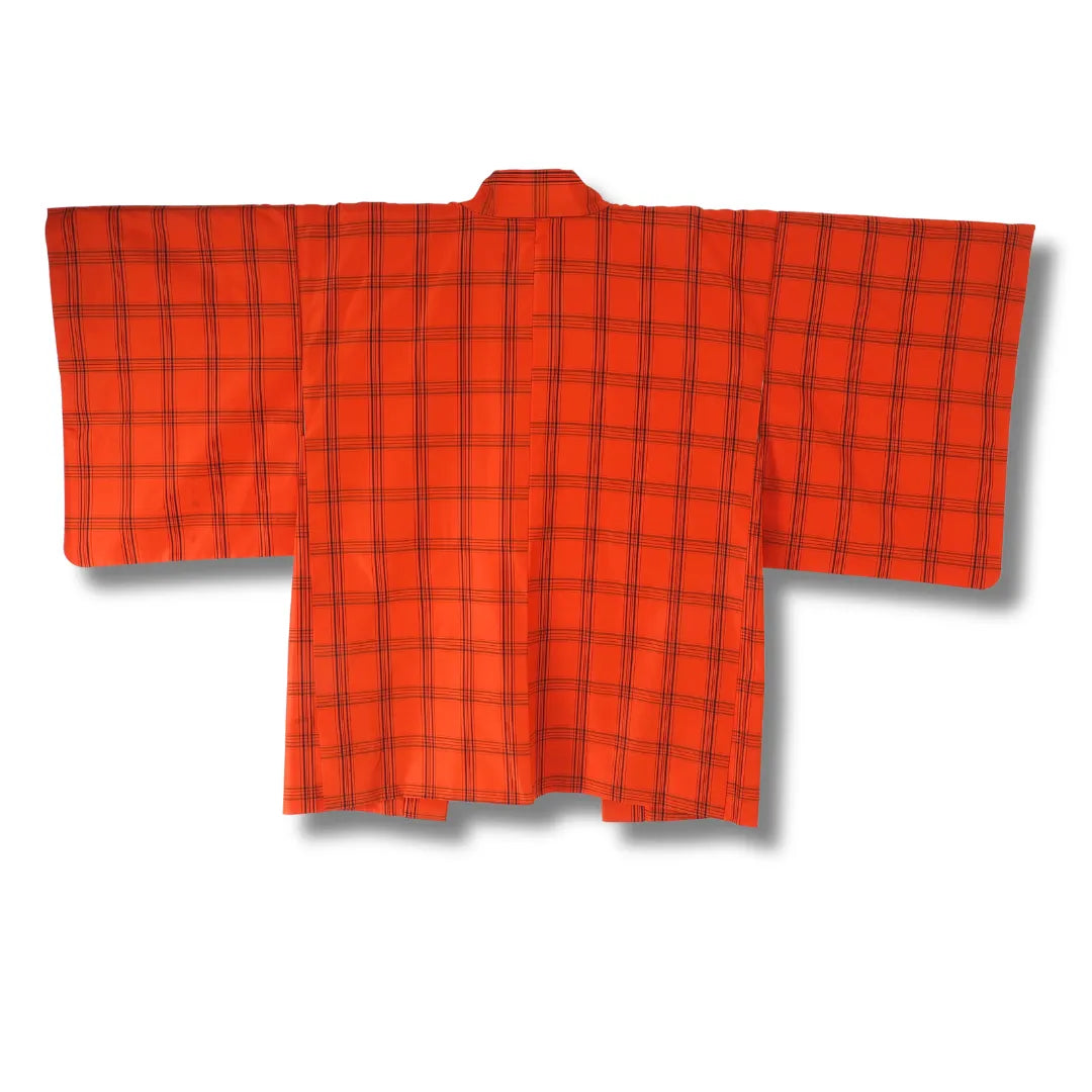 Rückansicht des Vintage Haori in zinnober mit Karomuster