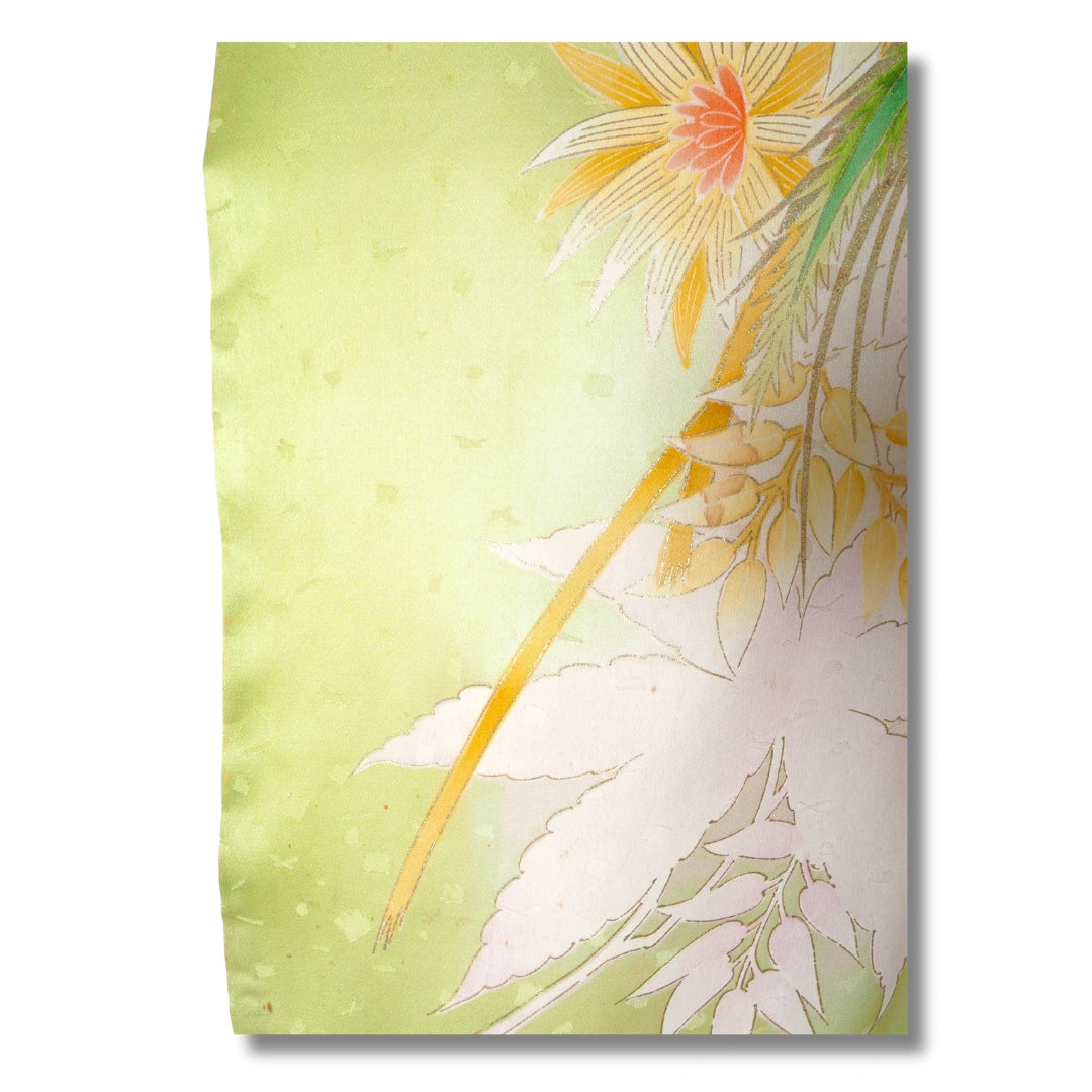 Vintage Damen Furisode Kimono Hellgrün mit Vogel- & Blumenstickerei