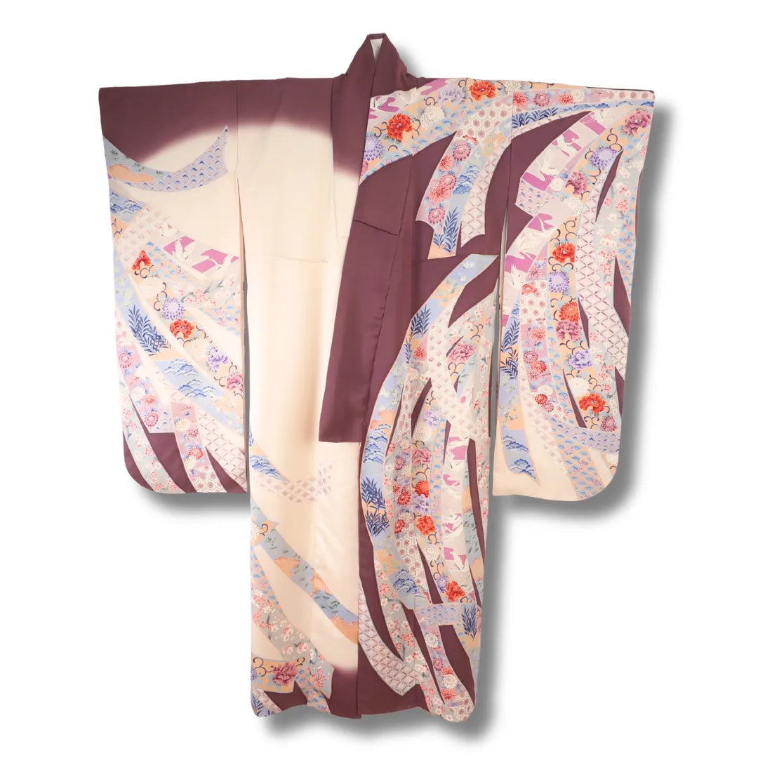 Vintage Damen Furisode in Lila-Creme mit diagonalem Streifen- und Blumenmuster, lange Ärmel, Frontansicht