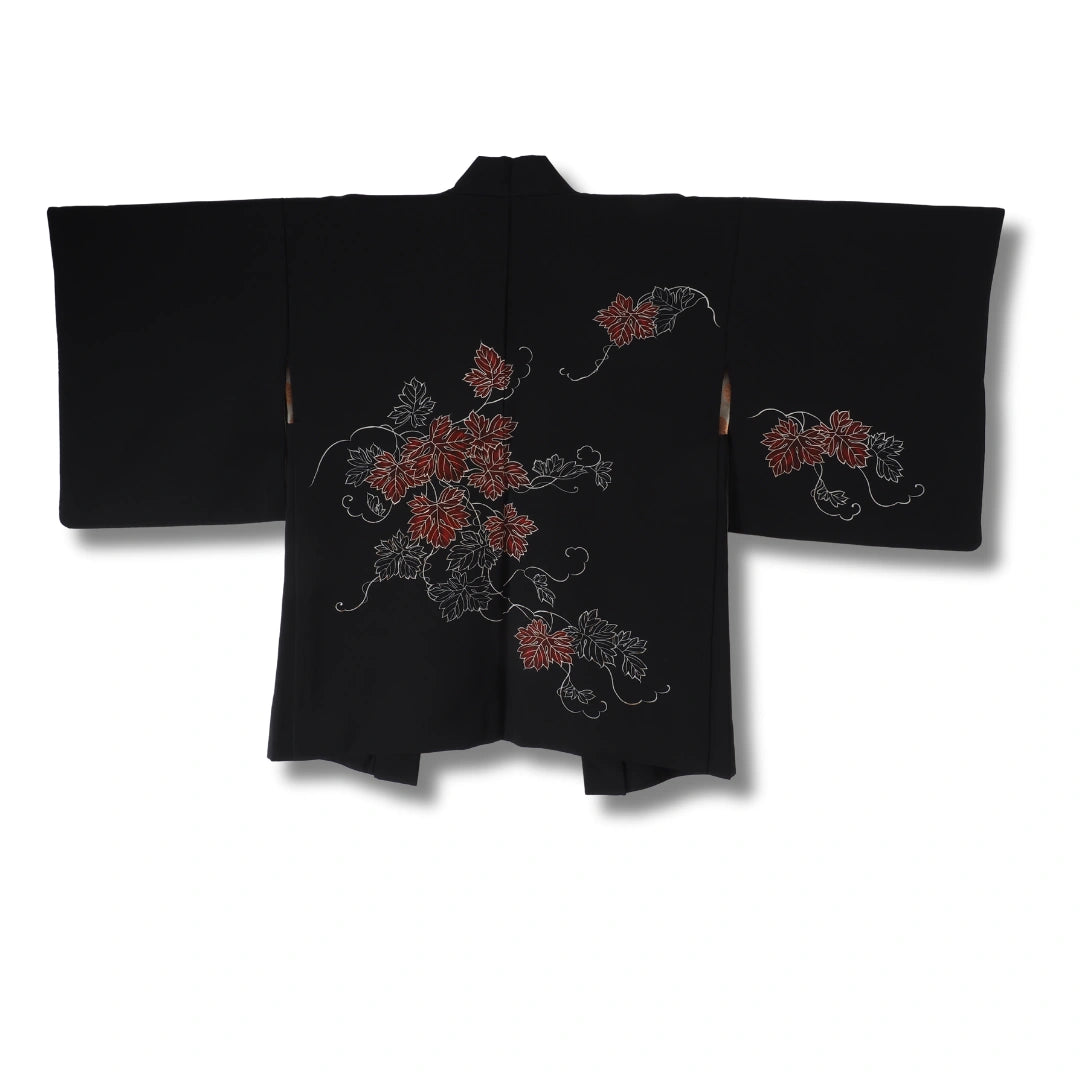 Vintage Damen Haori Schwarz mit roten Blättern inkl. Haori Himo