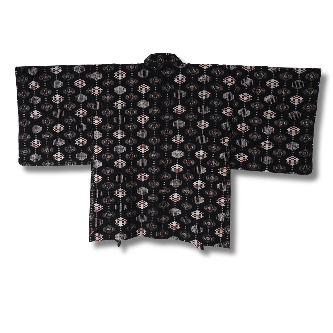 Vintage Damen Haori Schwarz mit Rot-Weißem Muster – Inkl. Haori Himo