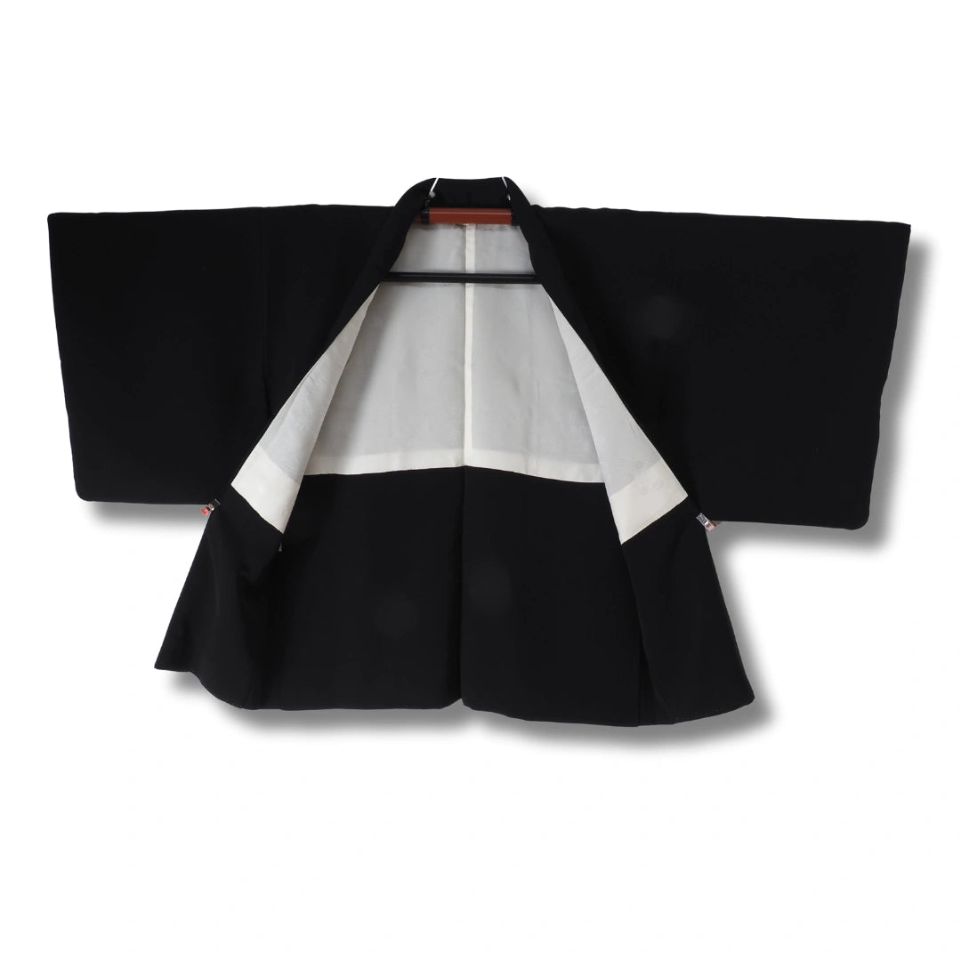 Vintage Damen Haori Schwarz mit roten Blumen