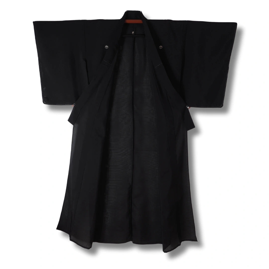 Vintage Damen Sommer-Kimono schwarz mit 5 Kamon (Wappen)
