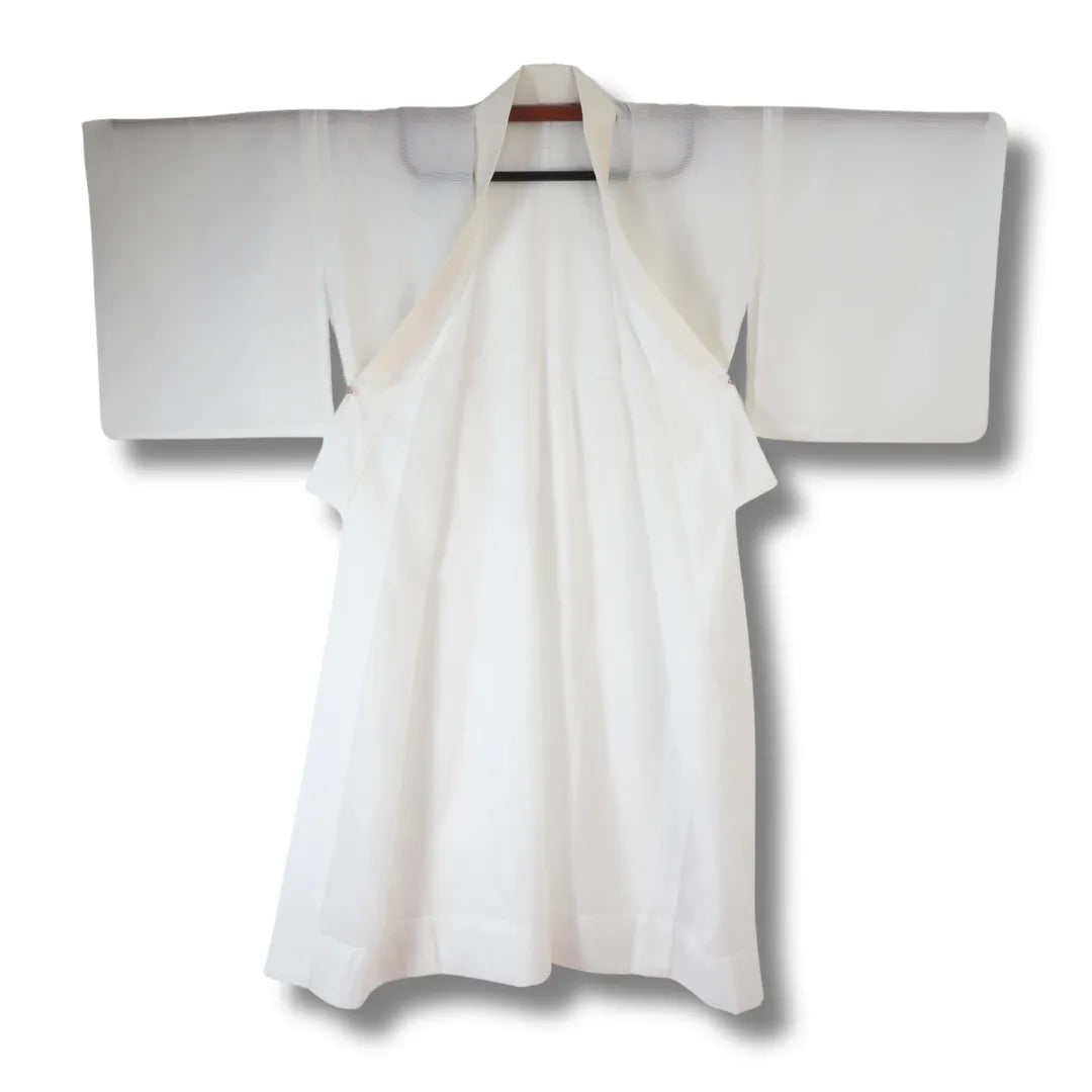 Leicht transparenter Vintage Nagajuban für Damen in Weiß
