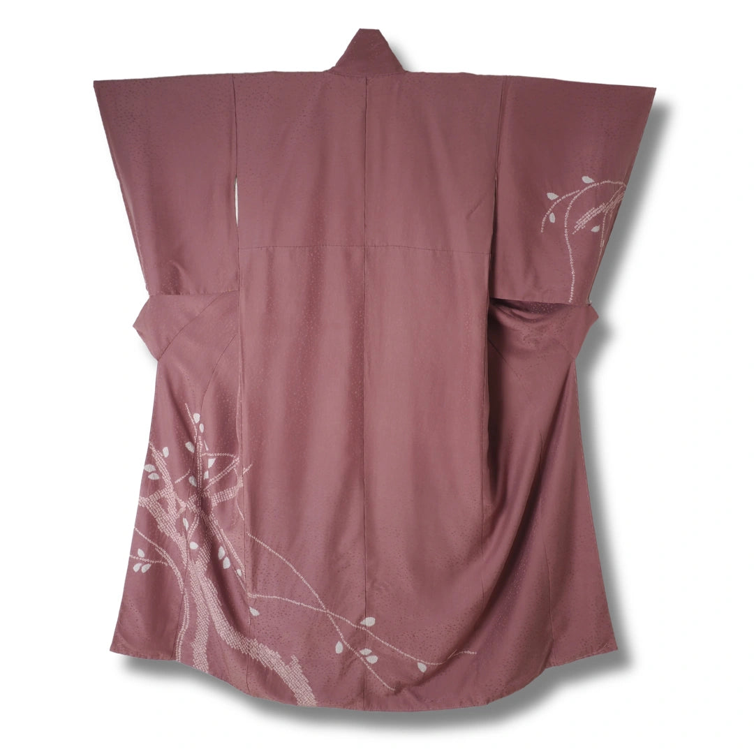 Seitenansicht eines Vintage Homongi Kimono
