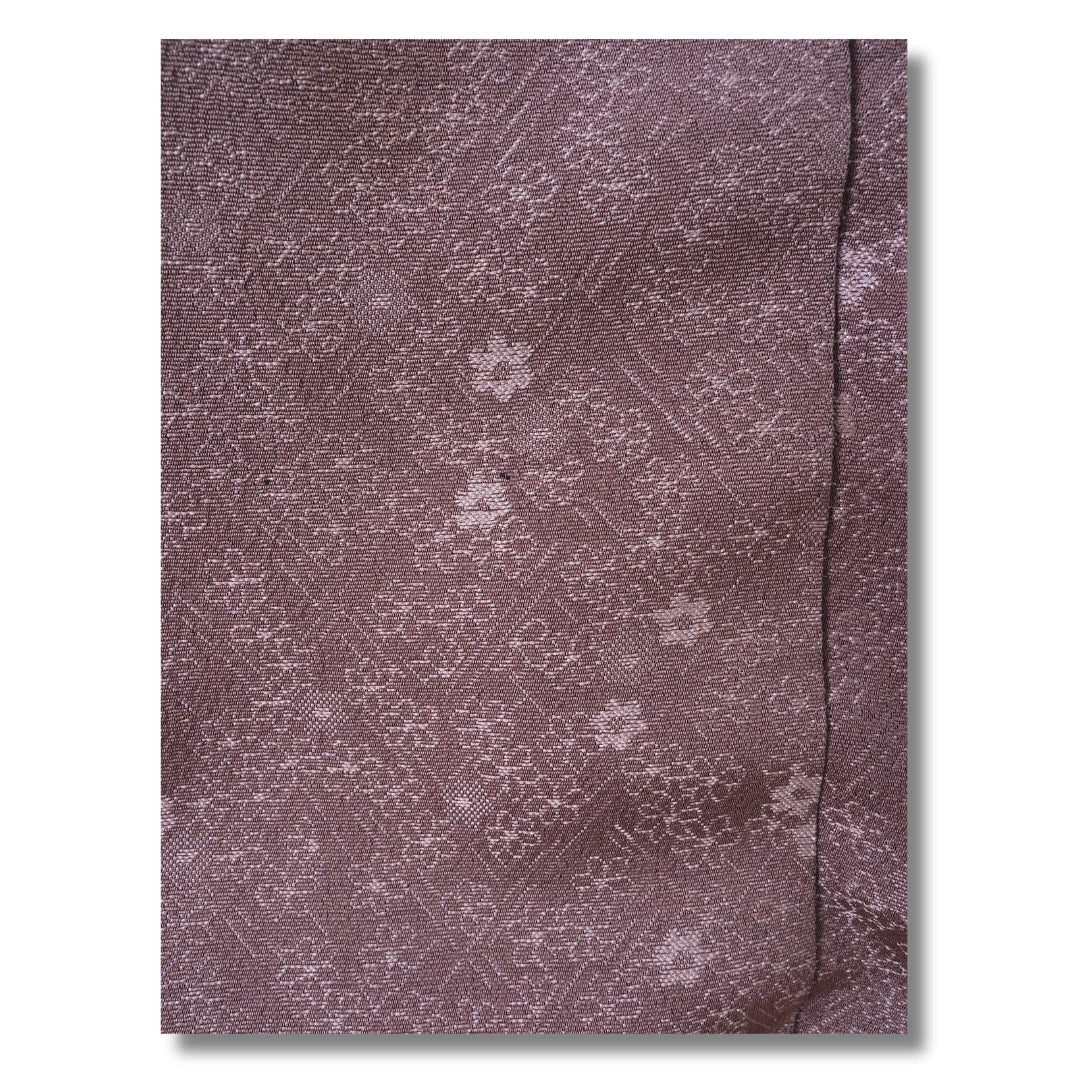 Detailansicht des Stoffmusters eines Vintage Kimono