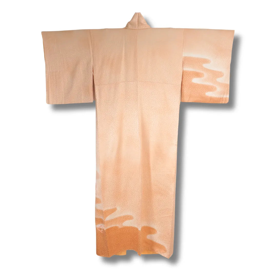 Rückansicht Homongi Kimono mit Farbverlauf