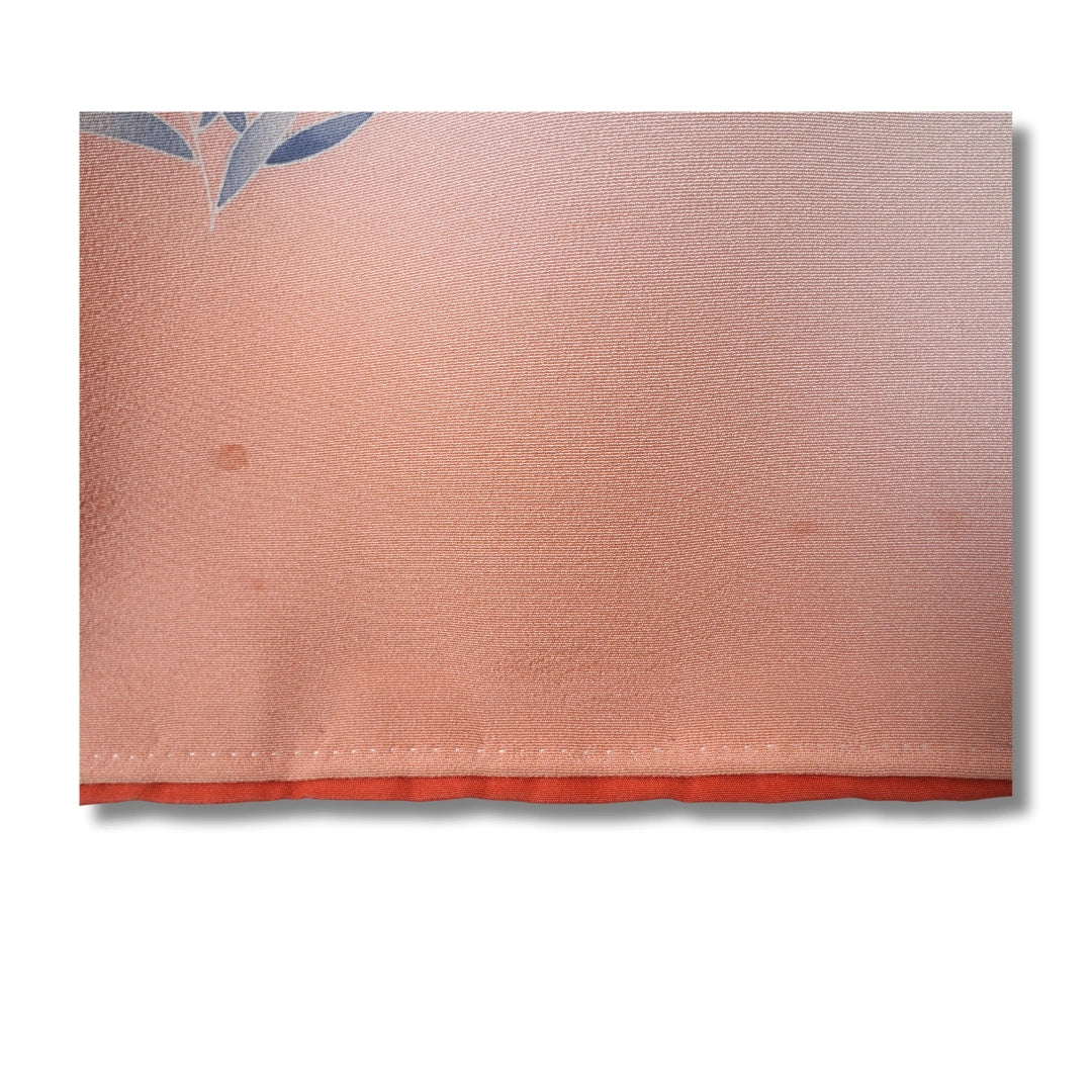 Vintage Houmongi Damen Kimono in Rosa mit weißen Blumen