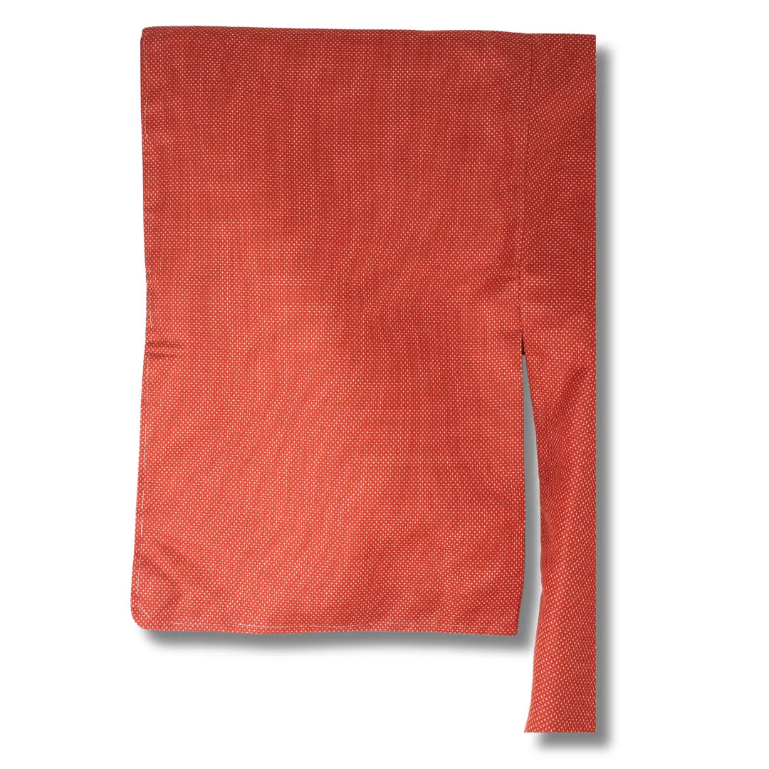 Detailansicht Stoff mit kleinem Muster in Rotbraun
