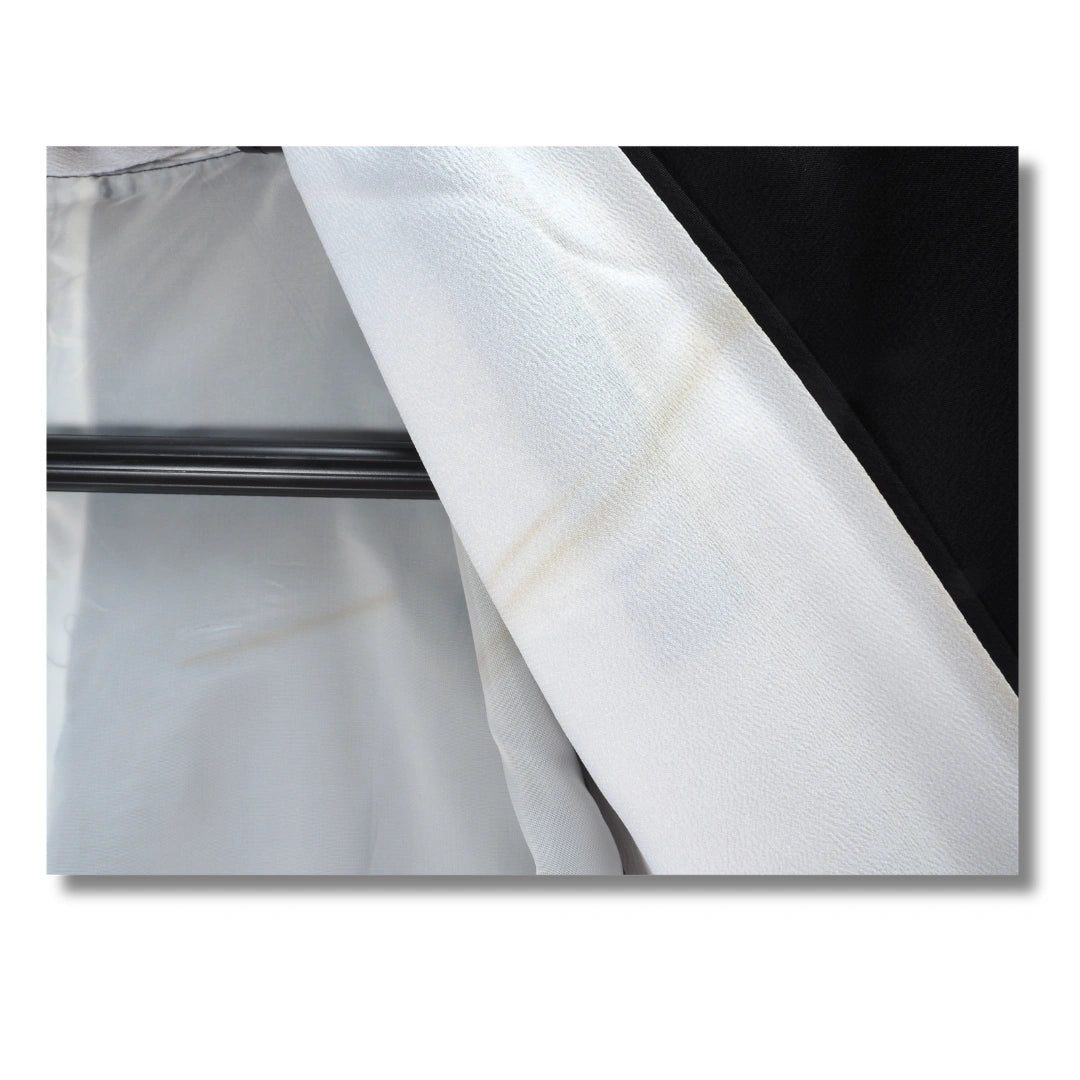 Detail der Innenseite eines Vintage Kimono