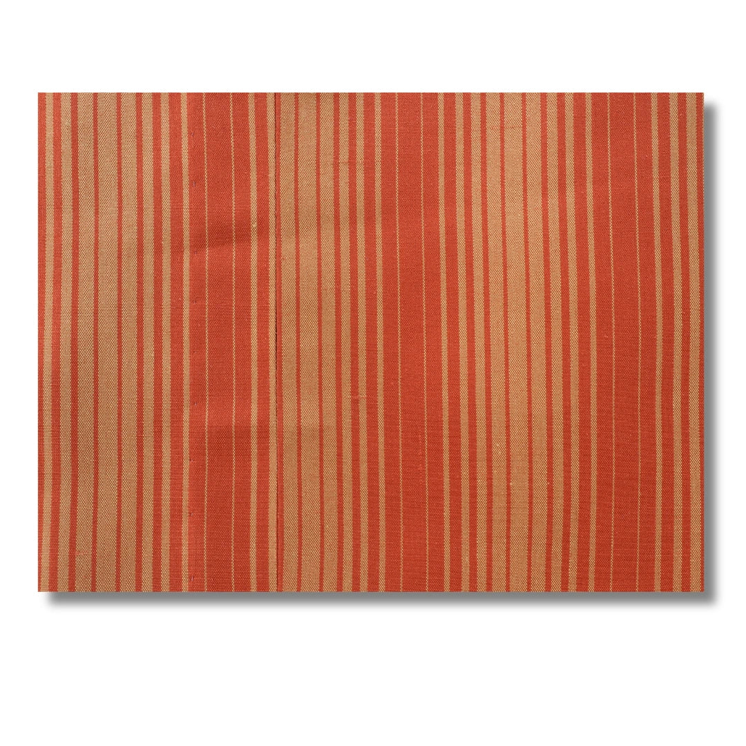Detail des orange braunen Streifenmusters