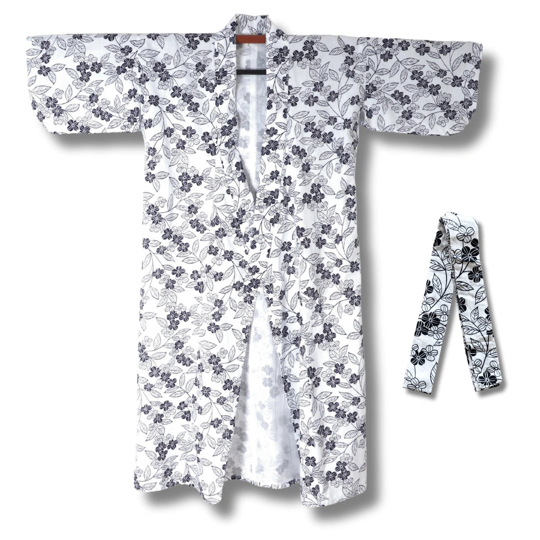 Vintage Damen Yukata / Nemaki blau-weiß Blumen