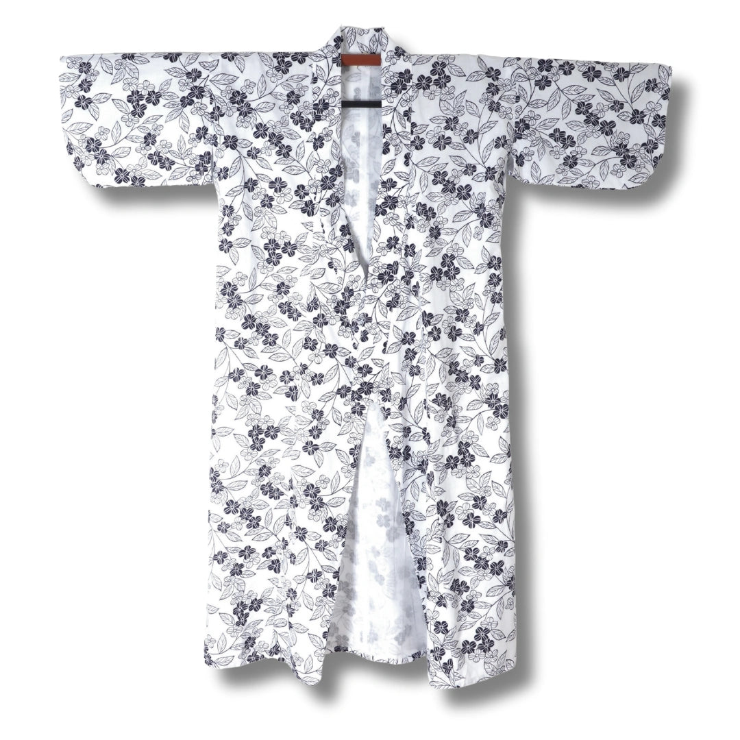 Vintage Damen Yukata / Nemaki blau-weiß Blumen