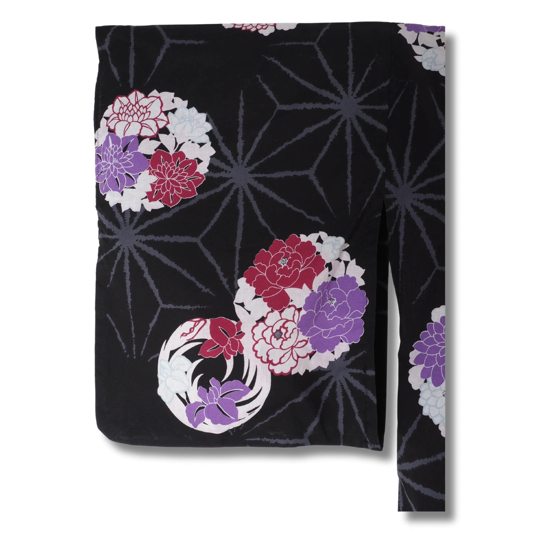 Vintage Damen Yukata Schwarz Lila mit Blumen