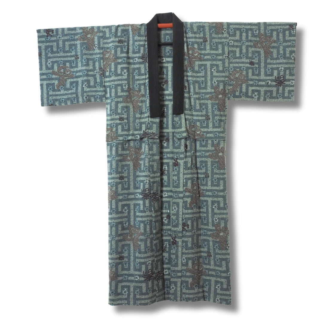 Vintage Herren Juban Labyrinth Schriftzeichen und Kreise