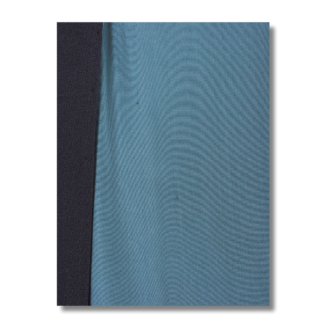 Vintage Herren-Juban Hellblau mit traditionellem Motiv