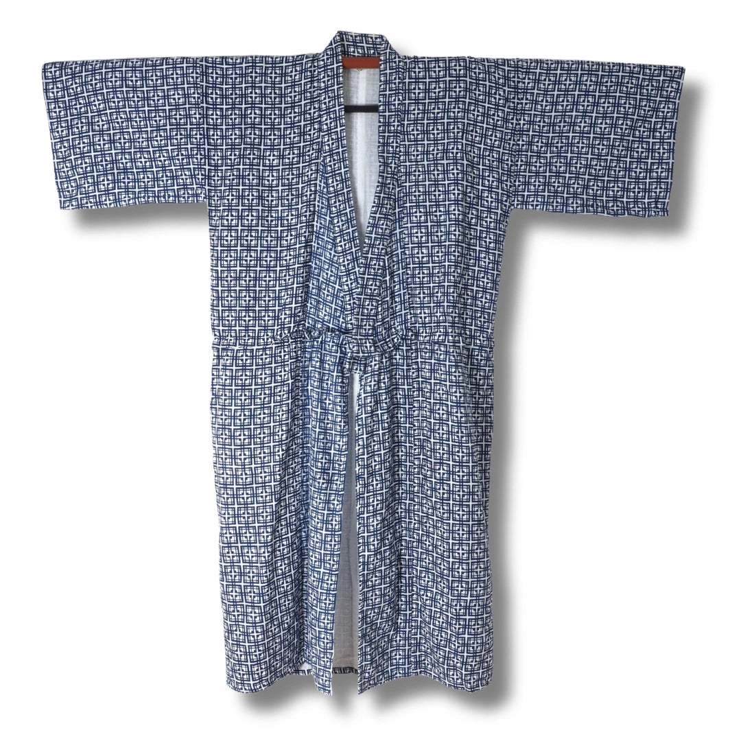 Vintage Nemaki Yukata Blau-Weiß mit modernem Linienmuster