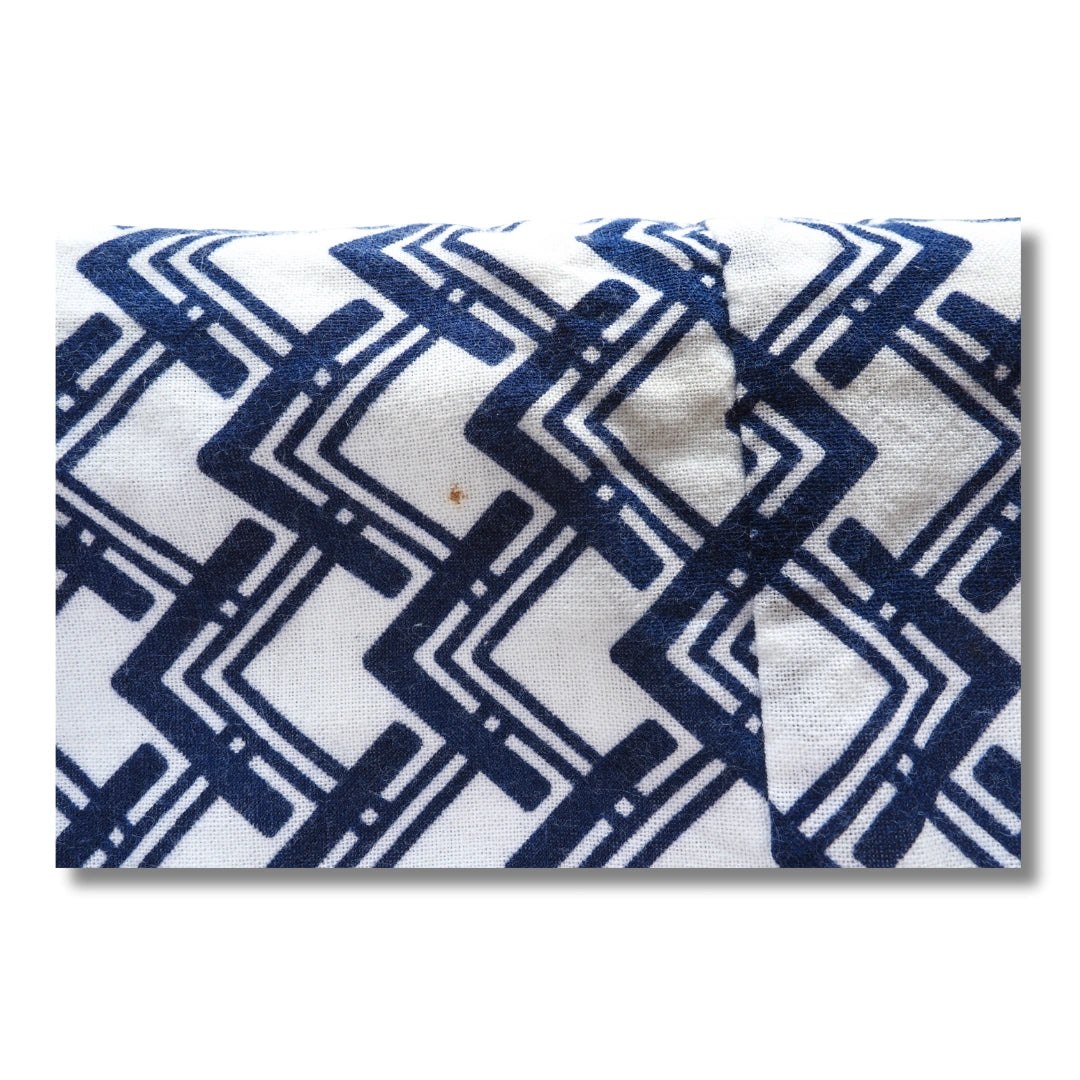 Vintage Nemaki Weiß-Blau mit Zacken