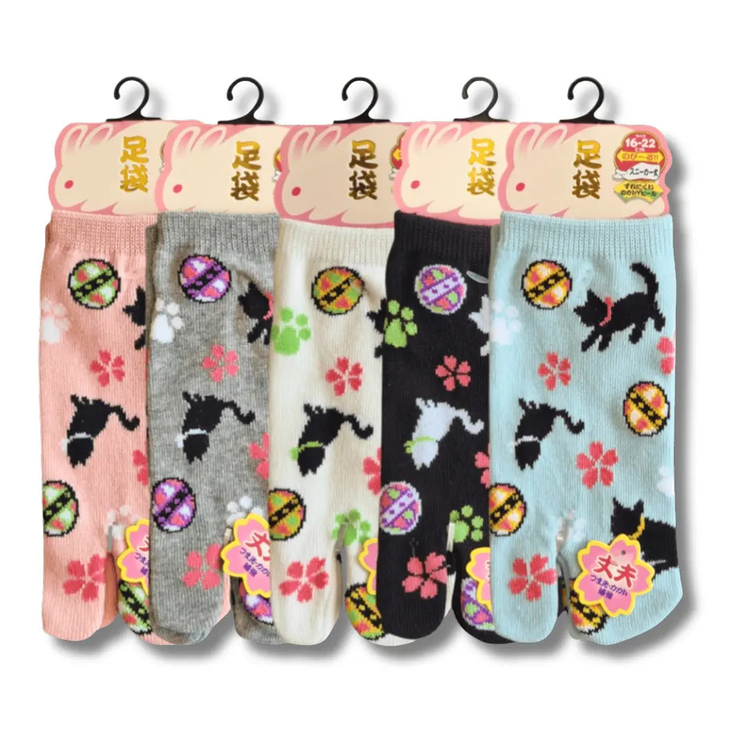 Kinder Tabi Socken mit Katzen Motiv in verschiedenen Farben – japanische Zehensocken