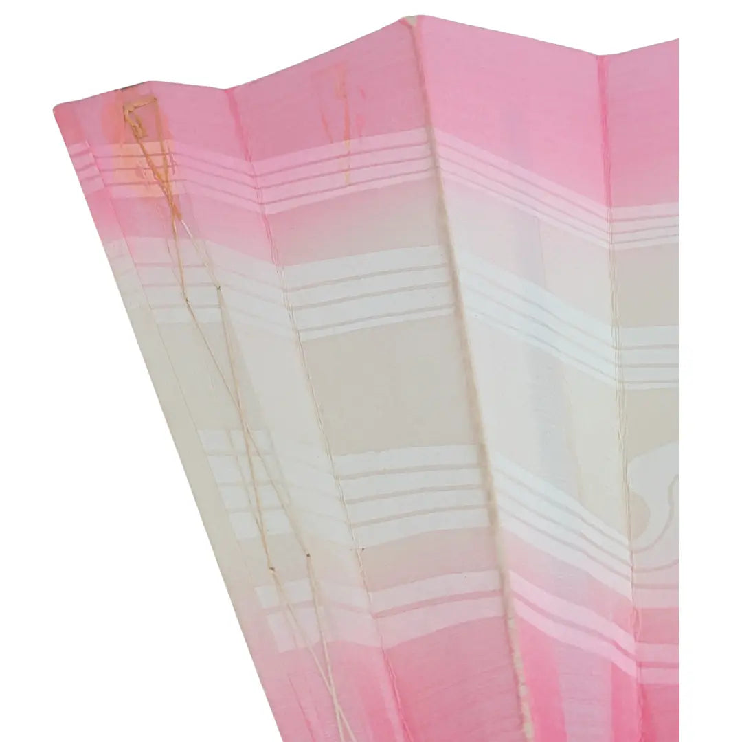 Rückseite des Vintage Handfächers aus Japan mit bräunlicher Klebstelle und Verlaufsspuren im rosa Papier