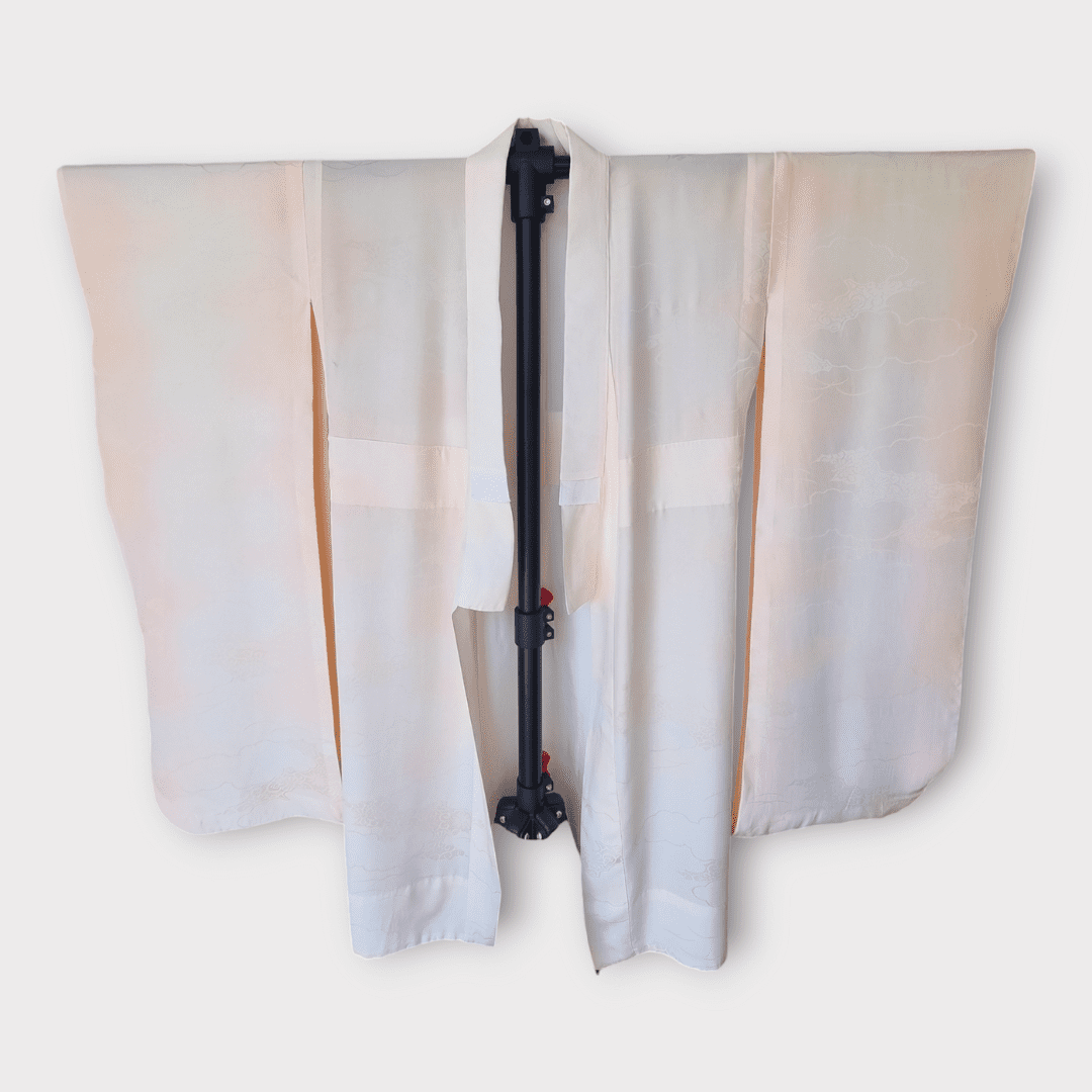 Vintage Naga-Juban Furisode Unterkimono Wolken