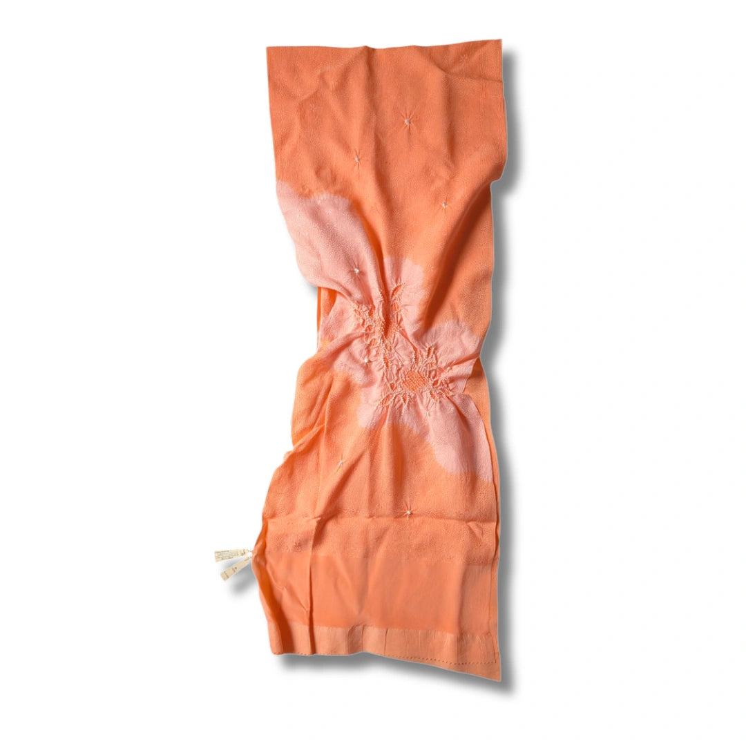 Obiage aus Seide in Apricot Shibori ungetragen