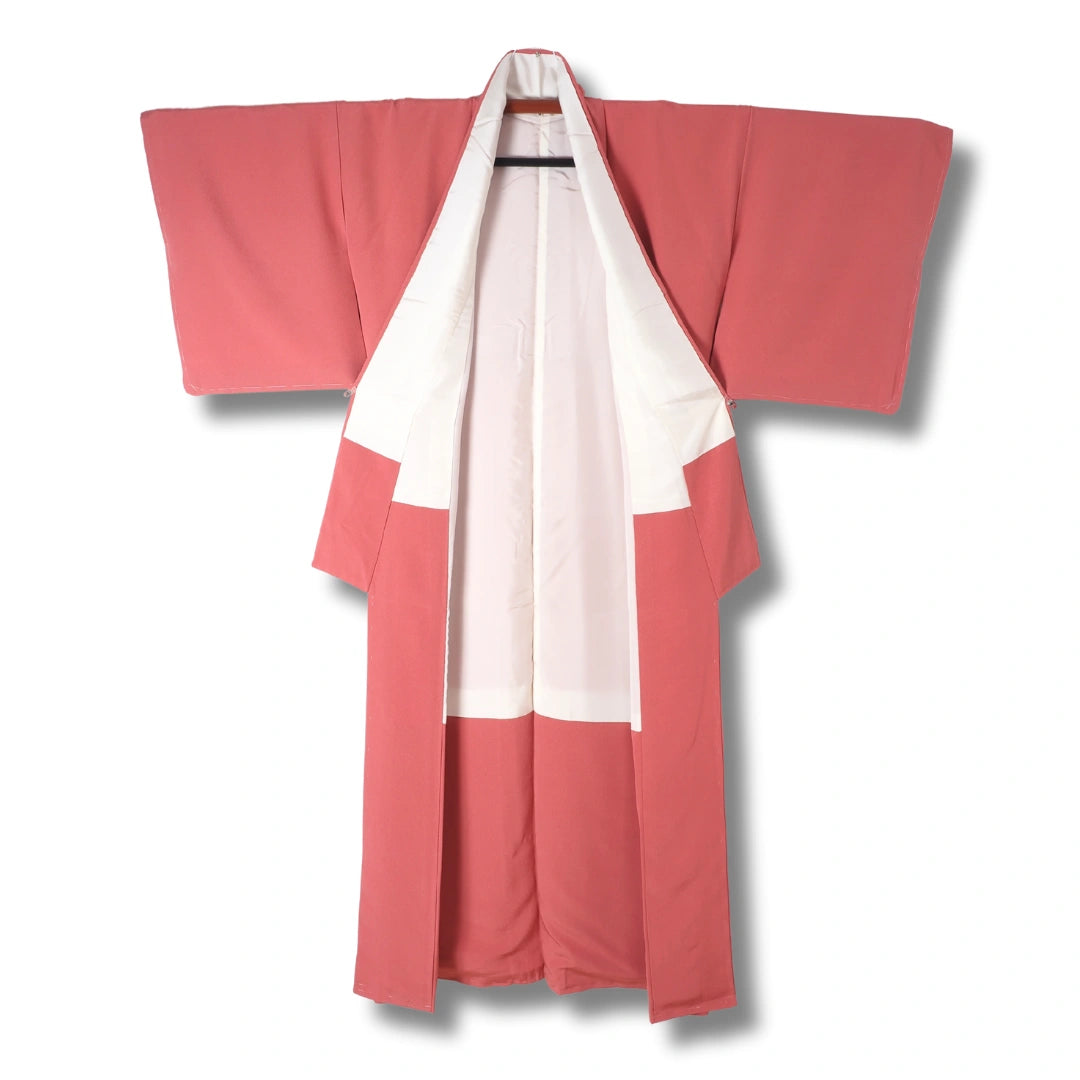 Iromuji Kimono in Dunkelrosa 