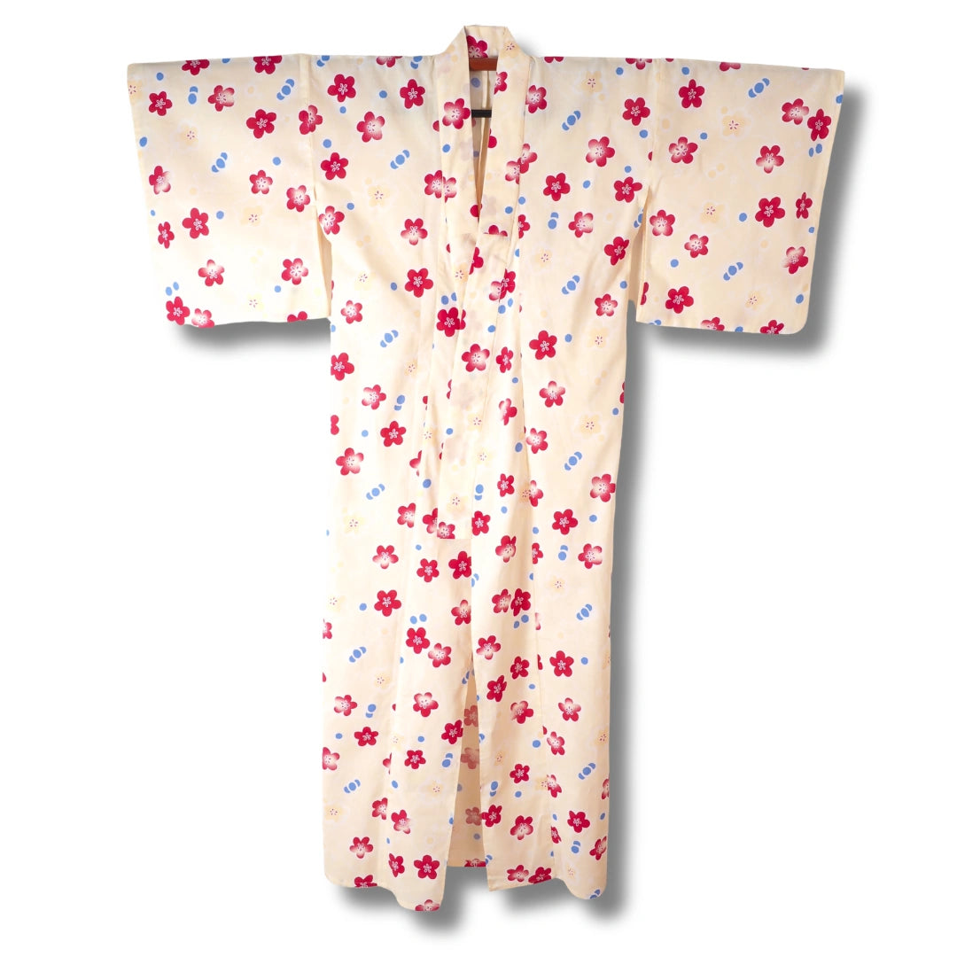 Vintage Yukata hellcreme mit Pflaumenblüten