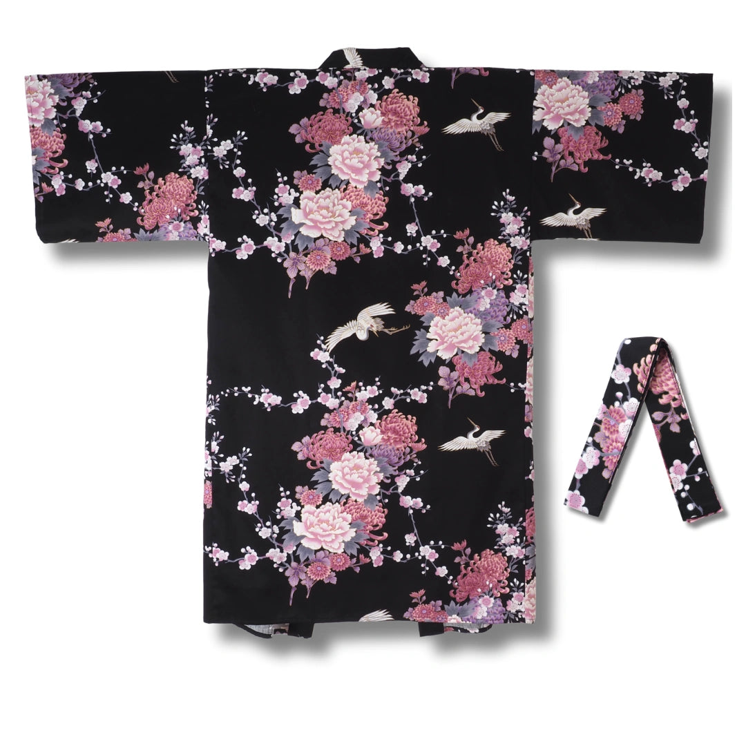 Damen Yukata kurz schwarz mit lila Blumen