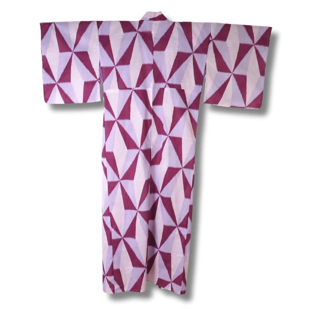 Damen Yukata mit lila Dreiecken 