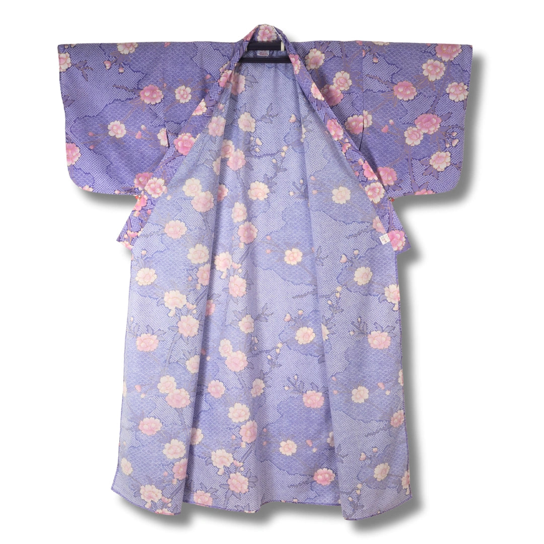 Damen Yukata – Lila mit Blumen