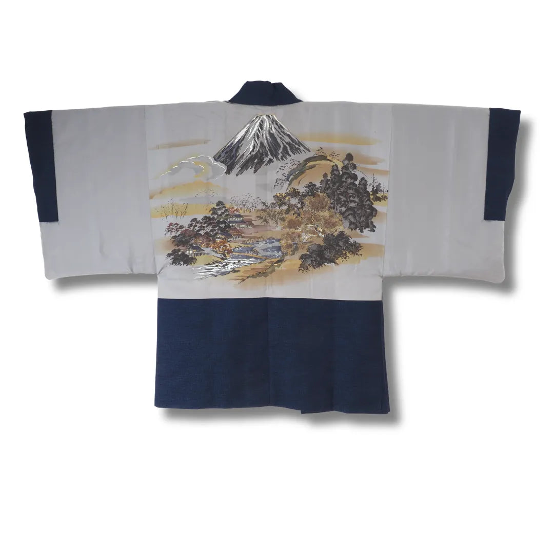 Haori auf links, mit handgemalten Berg-Fuji-Motivs mit Kiefern und Hügeln