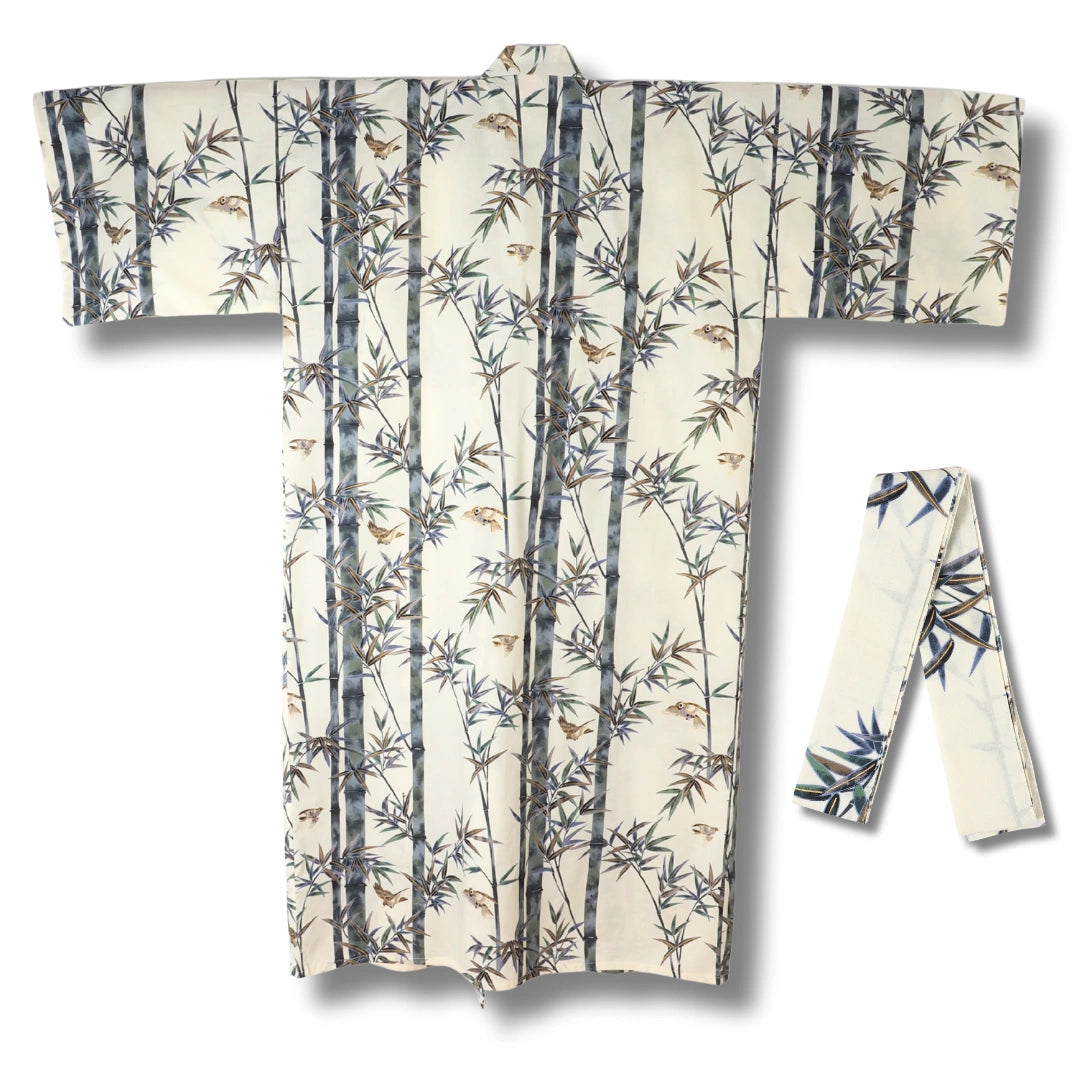 Plus Size Yukata für Herren – Weiß mit Bambus & Vögeln