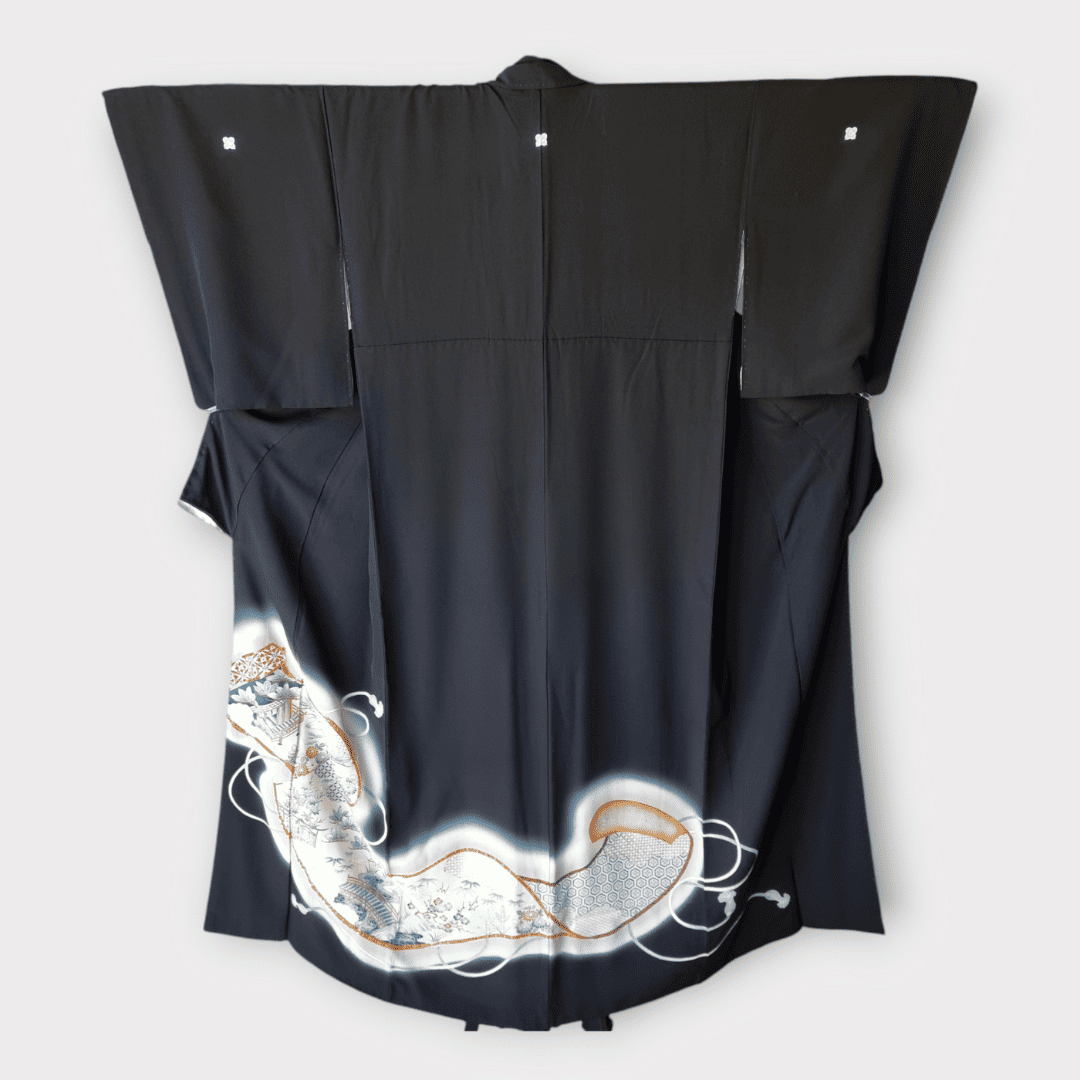 Vintage Kuro-Tomesode Kimono Damen Schriftrolle