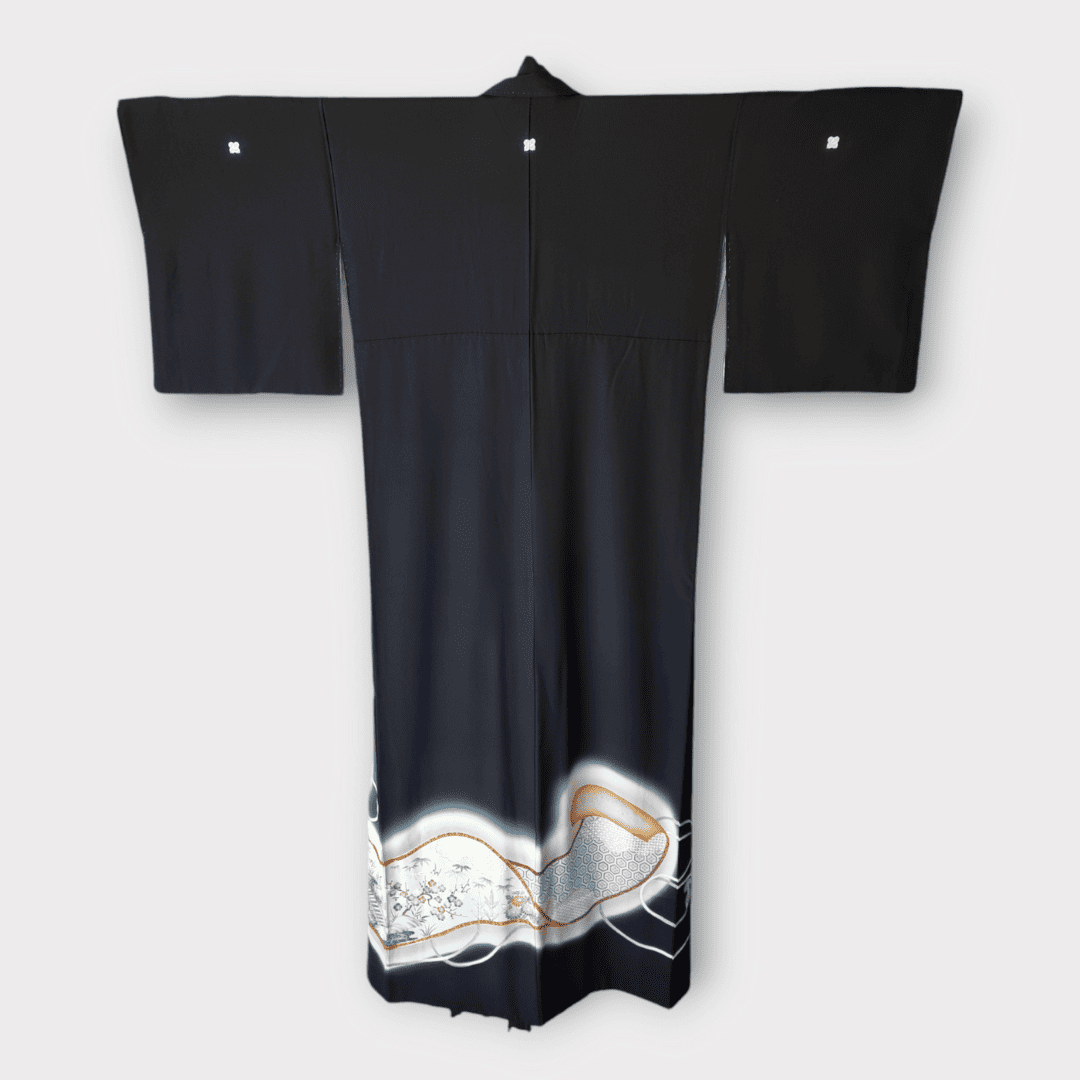 Vintage Kuro-Tomesode Kimono Damen Schriftrolle