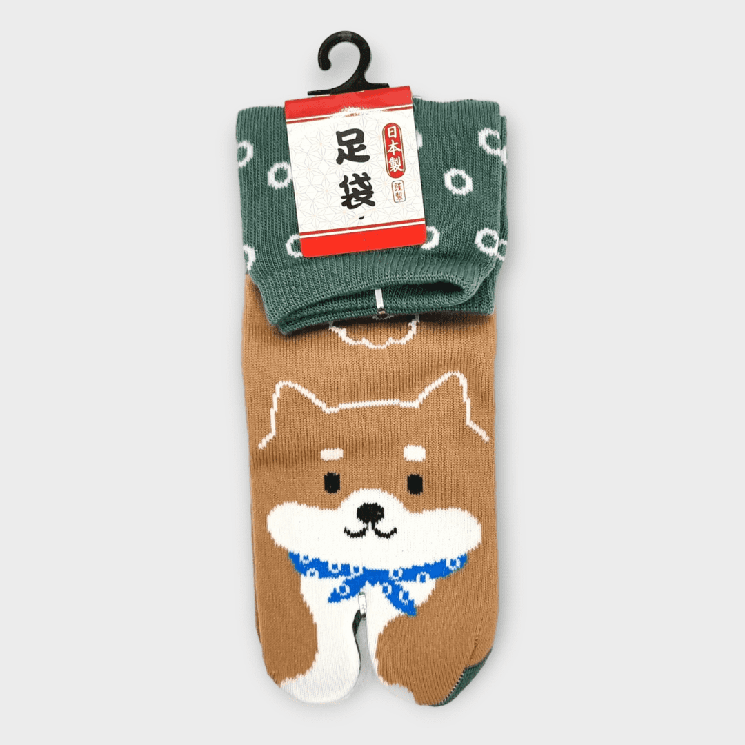 Rechte braune Tabi Socke mit Shiba Inu in rosa #farbe_Grün