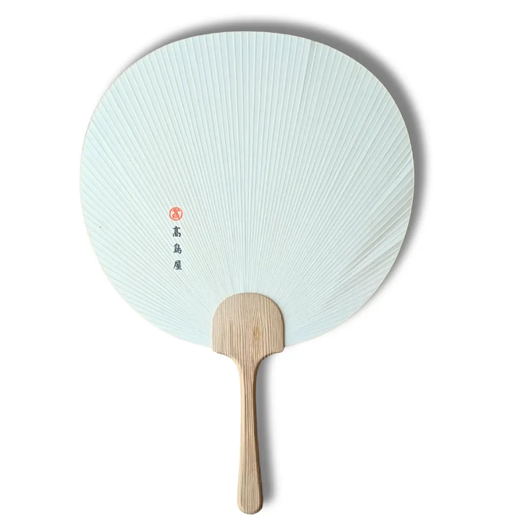 Rückseite des weißen Vintage Uchiwa Fächers aus Japan mit Bambusgriff und japanischen Schriftzeichen