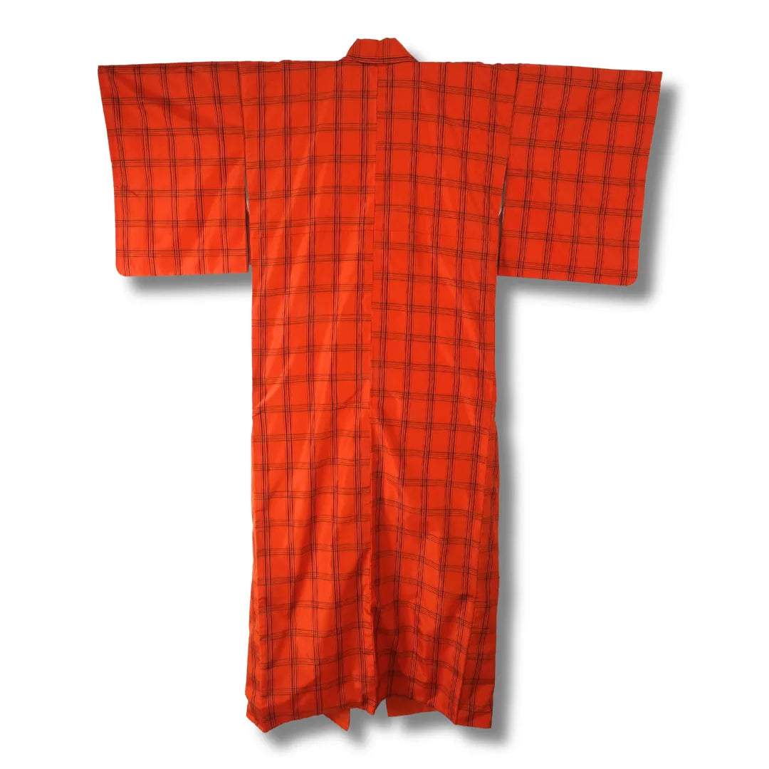 Rückansicht des Vintage Haori in zinnober mit Karomuster