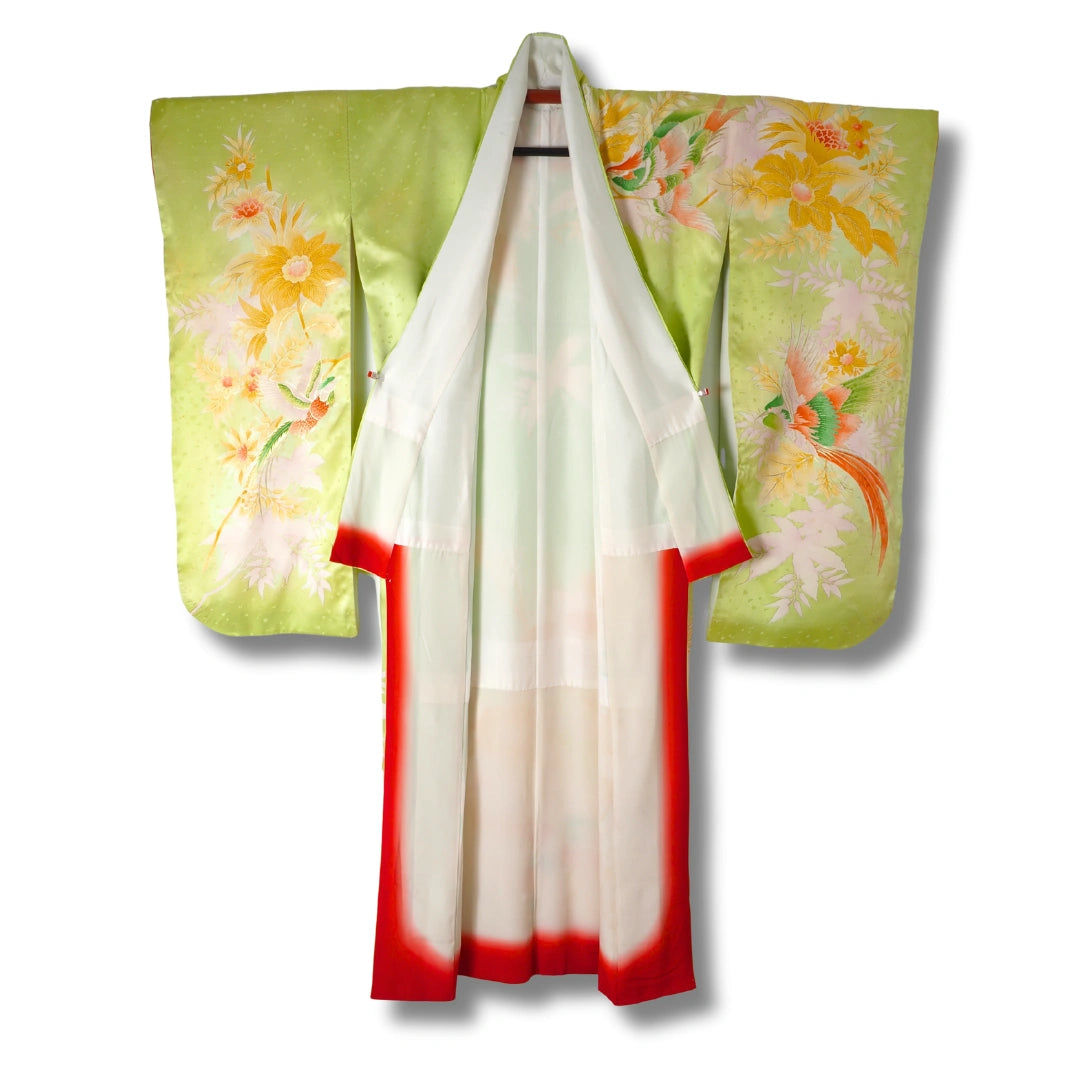Vintage Damen Furisode Kimono Hellgrün mit Vogel- & Blumenstickerei