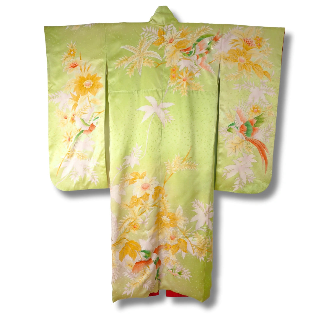 Vintage Damen Furisode Kimono Hellgrün mit Vogel- & Blumenstickerei