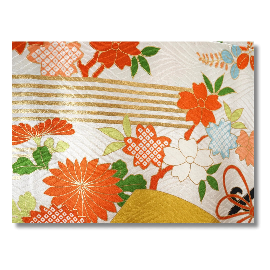 Vintage Damen Furisode Kimono Blumen und Kutsche
