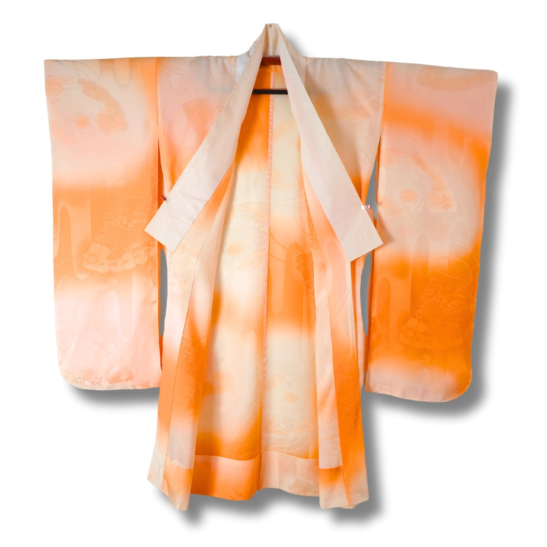 Vintage Damen Furisode-Juban in Apricot mit Glanzmuster