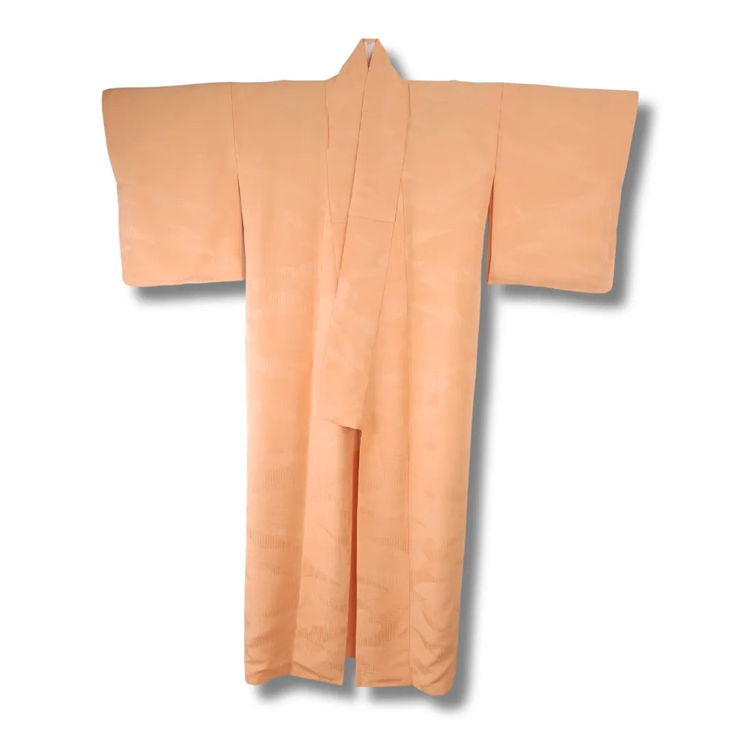 Vintage Damen Iromuji-Kimono in zartem Apricot, einfarbig, Frontansicht