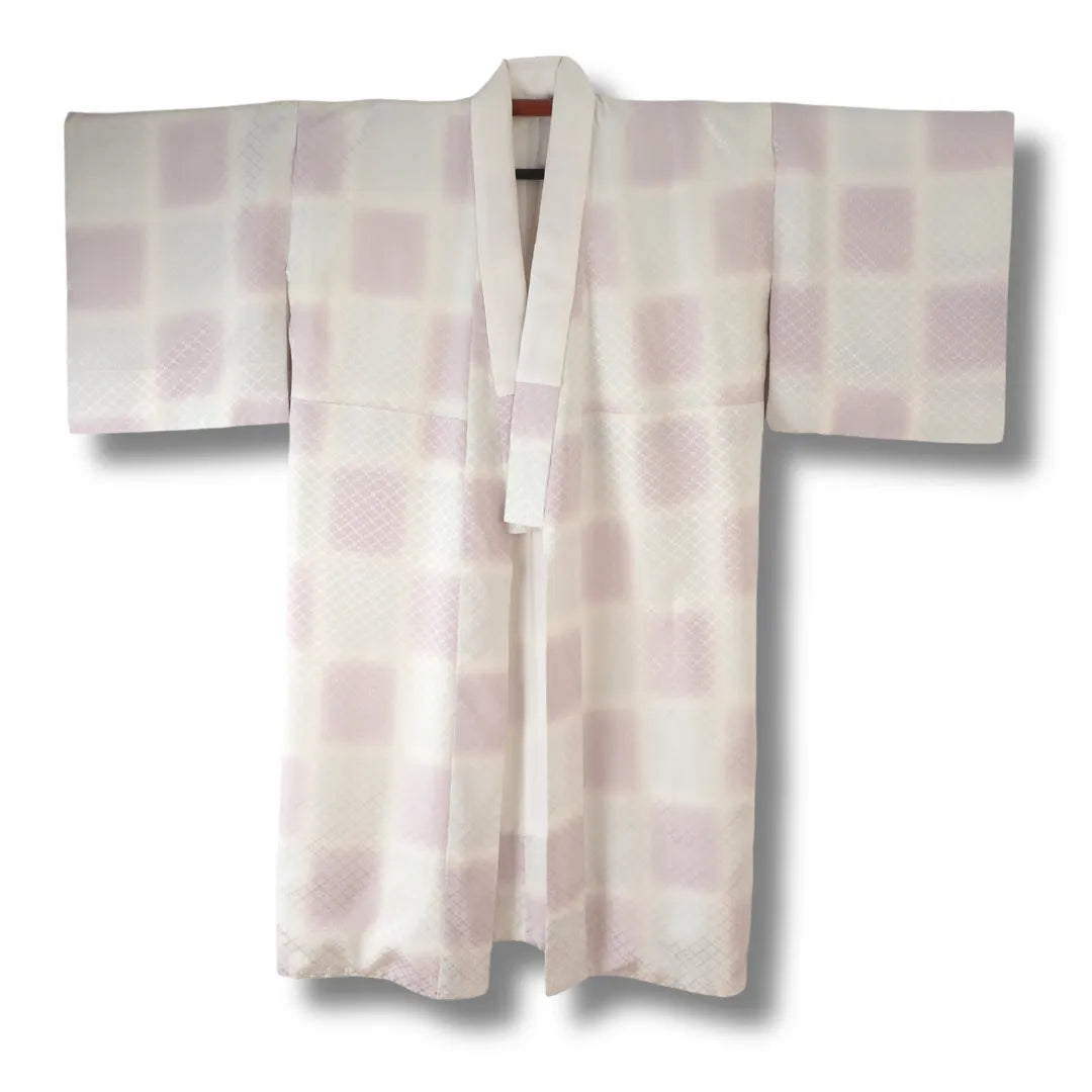 Vintage Damen Juban creme lila mit Karomuster Vorderansicht